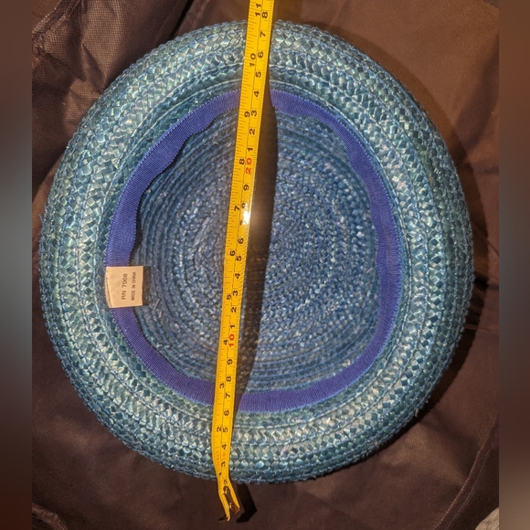 Straw Hat - Picture 5 of 6